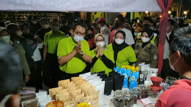 peresmian Drainase wahid hasyim