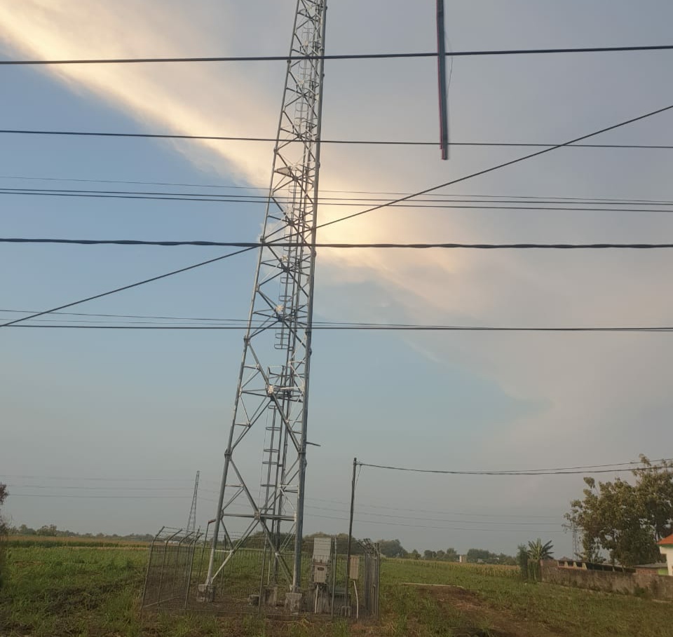 tower telekomunikasi